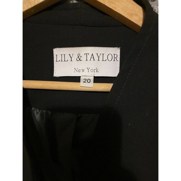 Lily & Taylor Black Dressed Jacket Blazer 20 Brochure Button Made In USA - Picture 4 of 8